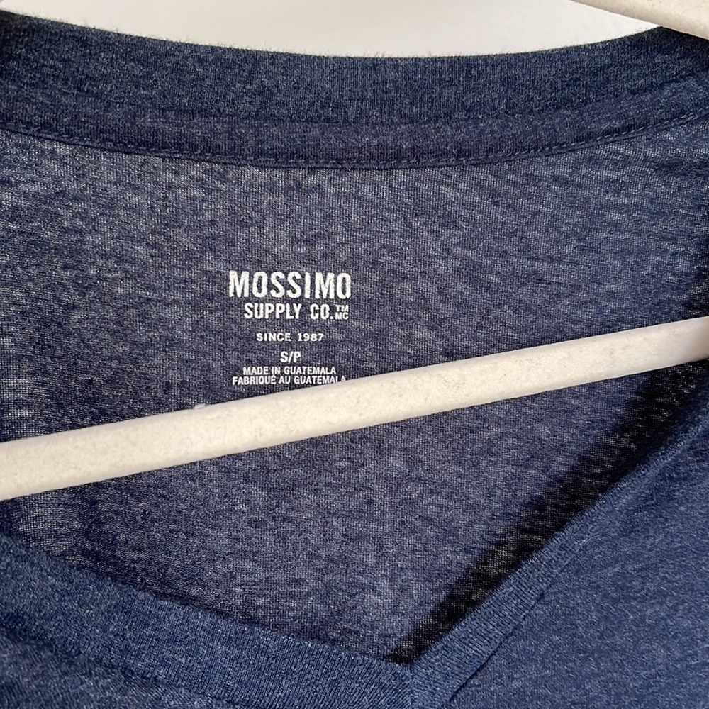 Target Mossimo Tee - Picture 2 of 3